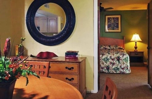 Joel Resort | Luxury one bedroom and one bathroom unit with full amenities