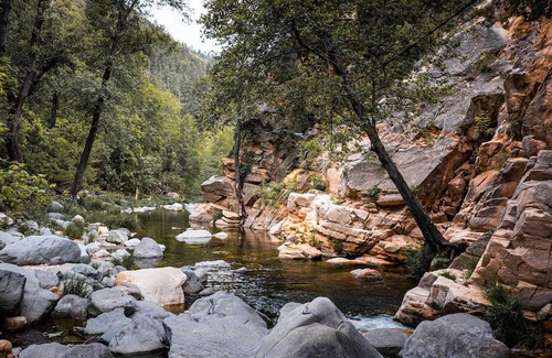 Sedona Kabine | Charming Sedona Cabin: Hike, Fish & Swim On-Site!