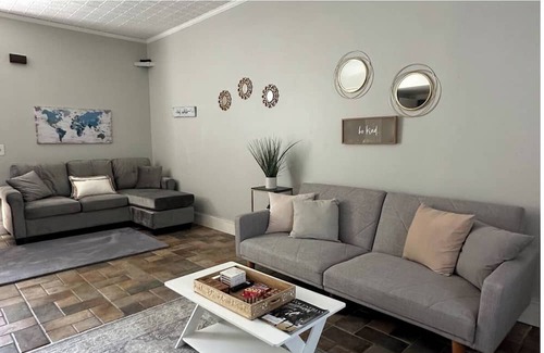 Millbrook Wohnung | Tranquil Haven