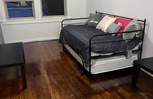 West Ridge Wohnung | Chicago Art of Sabrina’s Dreams