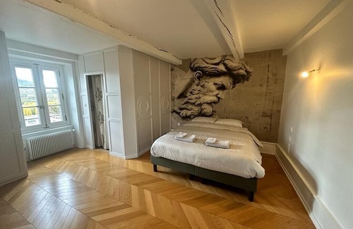 Pont-du-Chateau Sonstige | Suite Royale au Château du Serpolet