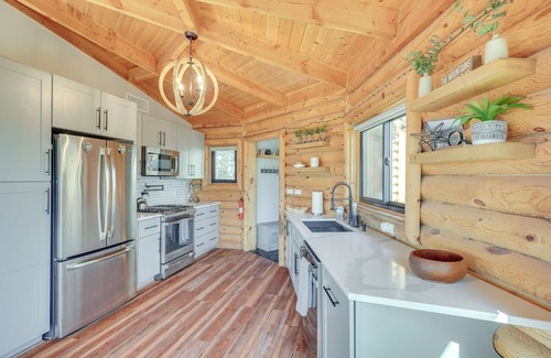 Mount Lemmon Kabine | Cabin w/Views, 3 Mi to Mount Lemmon Ski Valley!