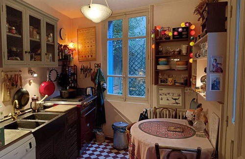 Combat Haus | Your Country Home in Paris !