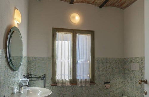 Laterina Wohnung | Beautiful apartment with pool, A/C, WIFI, TV, panoramic view and parking, close to Arezzo