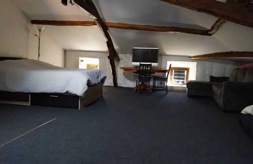 Prat-Bonrepaux Haus | Homerez - Spacious house for 8 ppl. with garden and terrace at Prat-Bonrepaux