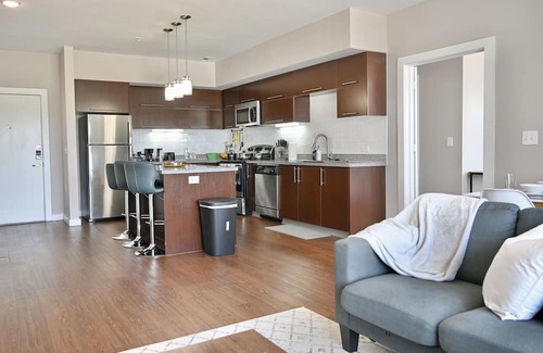 Cedar Park Wohnung | LUX 2B2B | Parking, Pool, WiFi | Near DTA