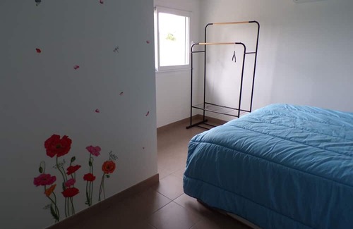 Dieulivol Haus | Holiday Home 'Gîte La Grange' with Shared Pool, Private Terrace and Air Conditioning