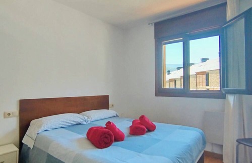 Sort Wohnung | Apartamento 2 Hab. con Balcón, Acceso a la Piscina