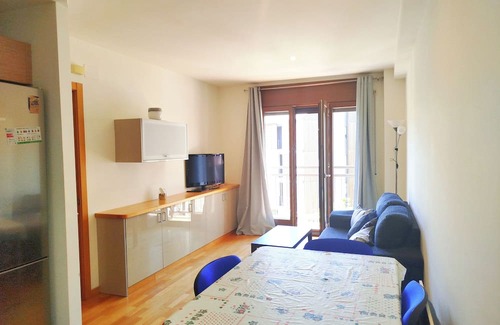 Sort Wohnung | Apartamento 2 Hab. con Balcón, Acceso a la Piscina