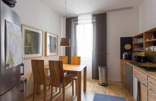 Kueps Haus | Modern Appartement met Wifi