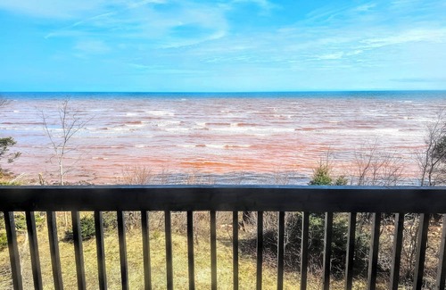 Prince County Hütte | Three Bedroom Ocean View Cottage in Kildare PEI