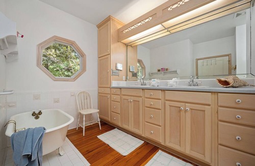 Perdido Beach Haus | Scenic & Spacious Waterfront Oasis ~ Sleeps 23 ~ Private Pier and Dock ~ Pets OK