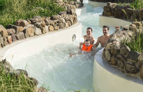 Hattigny Haus | Nice apartment in villa for 6 people with pool, WIFI