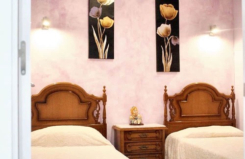 Los Arenales del Sol Haus | Homerez - Elegant Villa with Pool near Elx