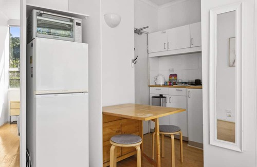 Darling Point Wohnung | Elegant Studio with Rooftop Harbour Views