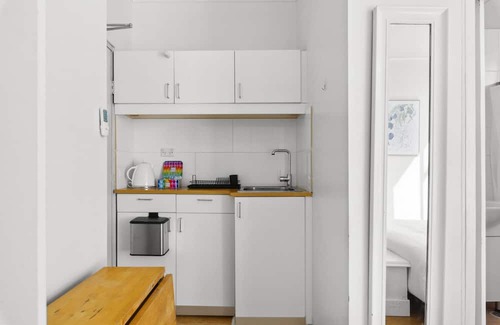 Darling Point Wohnung | Elegant Studio with Rooftop Harbour Views