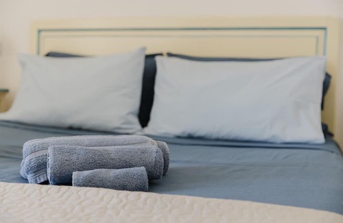 Torre Grande Wohnung | Apartment 'La Casa Del Sole' with Shared Pool, Wi-Fi and Air Conditioning