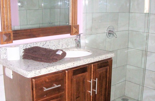 Garabito Haus | Poco Cielo Bungalow with Pool in Safe and Friendly Neighborhood