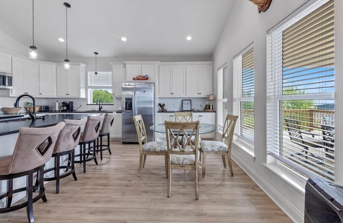 Hackberry Haus | Coco Cabana