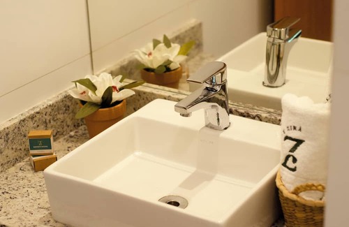 Vassouras Bed & Breakfast | Sítio Deslumbrante, Cercado Pela Natureza e Perfeito Para Momentos Marcantes!