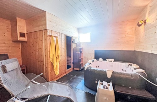 Grosssoelk Haus | LuxuSölk by Interhome