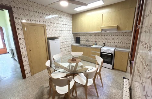 Sant Feliu de Guixols Hütte | Town house in the historic center F22006