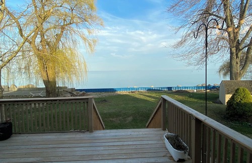 Leamington Haus | Quite Waterfront Home - Great for Birders, Point Pelee & Island, Hillman Marsh