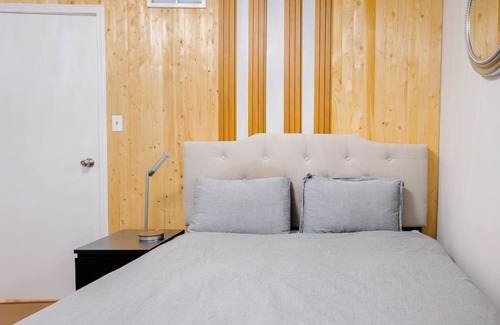 Niagara Falls Hütte | Riverview Cottage in Niagara Falls with Private Dock,10 minutes to attractions