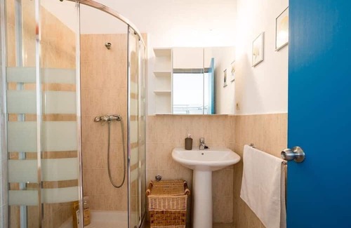 Villanueva del Ariscal Haus | Independent loft in chalet with pool