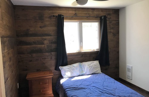Georgian Bay Hütte | Beautiful newly built, water access only Cottage in Honey Harbour