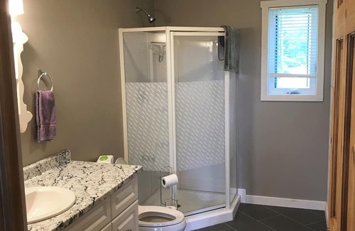 Georgian Bay Hütte | Beautiful newly built, water access only Cottage in Honey Harbour