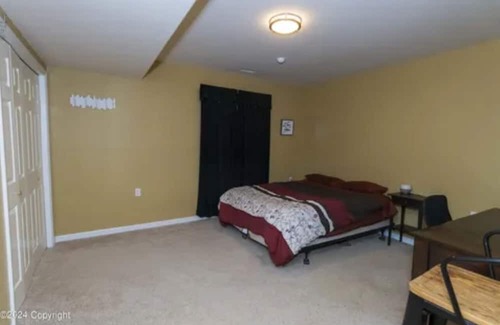 Gillette Haus | Enjoy the Camporee in style with this spacious, elegant home great for a family