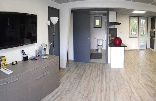 Mareuil-sur-Cher Haus | Homerez - House for 7 ppl. with swimming-pool and terrace at Mareuil-sur-Cher