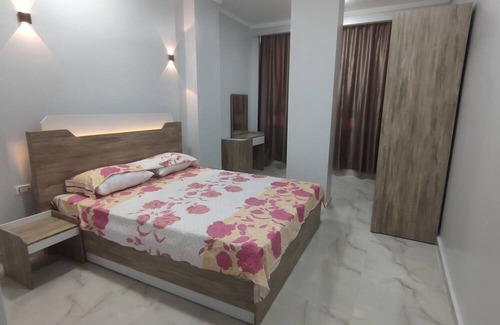 Sakkala Wohnung | 3 minutes waking to the beach 2BR