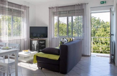 Sodici Wohnung | One bedroom apartment with air-conditioning Rijeka (A-21082-a)