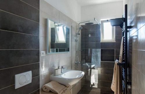 Sodici Wohnung | One bedroom apartment with air-conditioning Rijeka (A-21082-a)