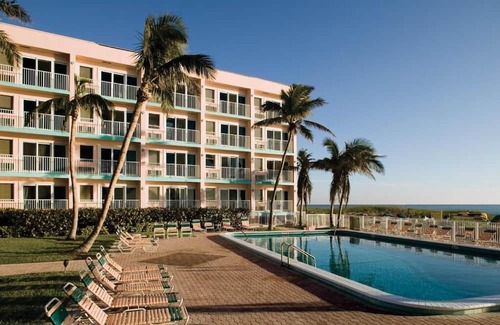 Pompano Beach Eigentumswohnung | Sea Gardens Resort 2BR Suite Saturday Check-In