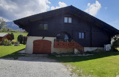 La Roche-sur-Foron Skihütte | Chalet Familial Avec Piscine au Cœur de la Haute Savoie