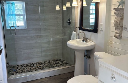 Crystal Hütte | A beautiful cottage located in the lake in Crystal, MI