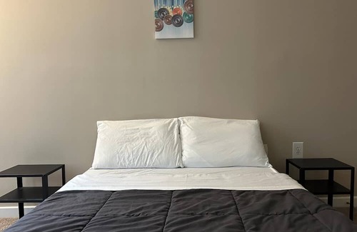 Wheaton-Glenmont Wohnung | Cozy Home by Wheaton Station