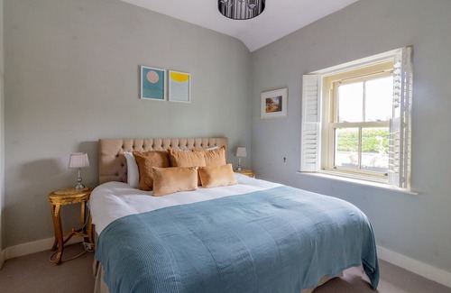 Malahide Haus | GuestReady - Opulence Malahide Seaside Cottage