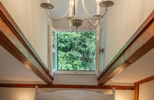 Kotor Old Town Wohnung | 3 Bedroom Duplex Apartment with Magnificent View over St Tripun Cathedral