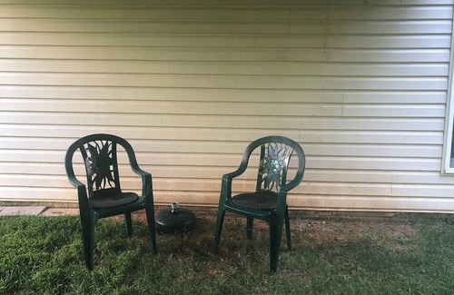 Boyds Haus | Cool Walkout Basement. Great for work! Close to SoccerPlex!