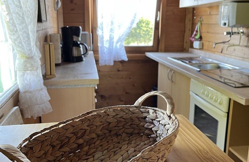 Damscheid Haus | Apartment 'Vogelnest Nähe Oberwesel' with Private Terrace, Garden and Wi-Fi