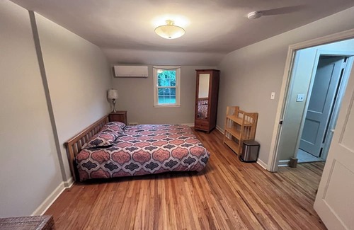 Moylan Haus | Beautiful 3B/2B House near Swarthmore College!