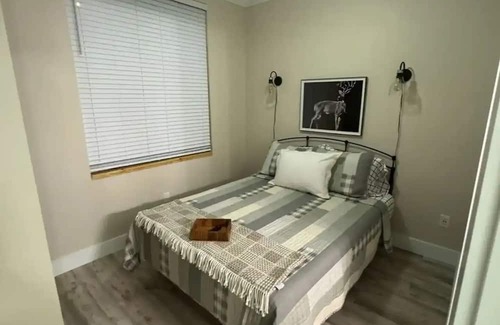 Naples Kabine | The DDD - Triple D Duplex Fishing Lodge