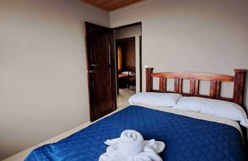 Vieja Haus | Casa Cómoda con Vistas Hermosas, Lugar Tranquilo y Seguro