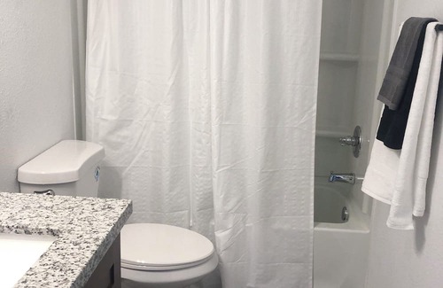 LaPlace Haus | Newly renovated 3bdrm/2bth townhome located in LaPlace, Louisiana.