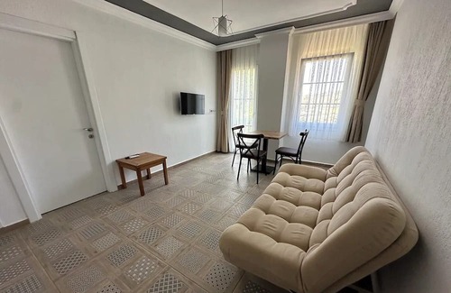 Datca Wohnung | 1+1 Top Floor Apartment for Rent in Old Datca
