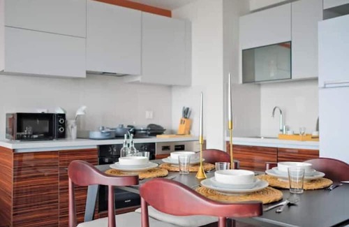 Basaksehir Wohnung | Aspen - Modern Design 2BR Apt w/ Parking & Gym